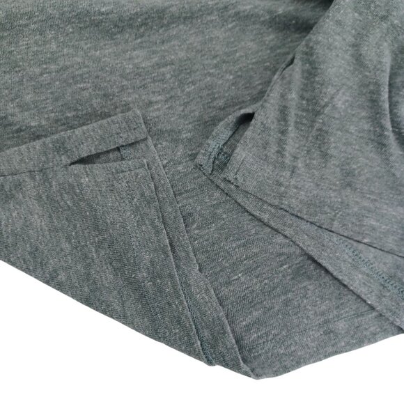 NFL Team Green Bay Packers Tee V-Neck Short Sleeve T-Shirt WM's Size M Soft Gray - Picture 8 of 9